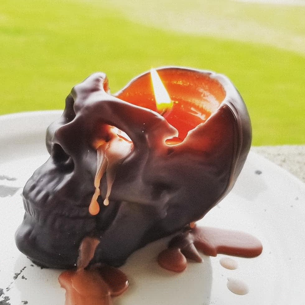 Large Reversing Skull Candle (3") - Click Image to Close
